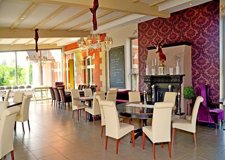 Villa Haage - Restaurant & Cafe